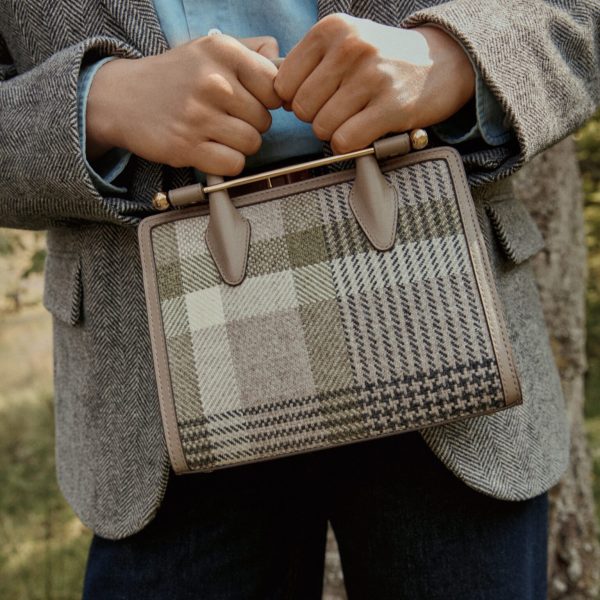 AW26_D4_TARTAN_CAPSULE_MINI_TOTE_TARTAN_2